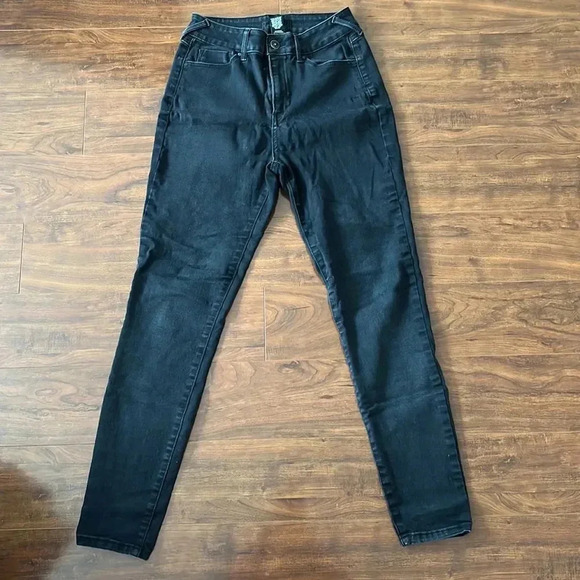 Black Skinny Jeans - Picture 2 of 9